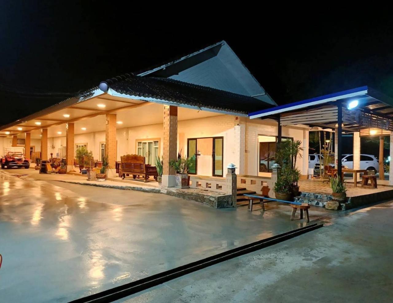 Three Bays Resort